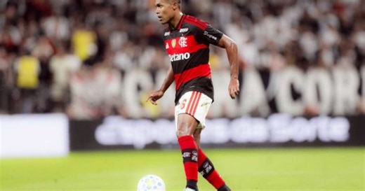 Alex Sandro deve desfalcar Flamengo por até três semanas
