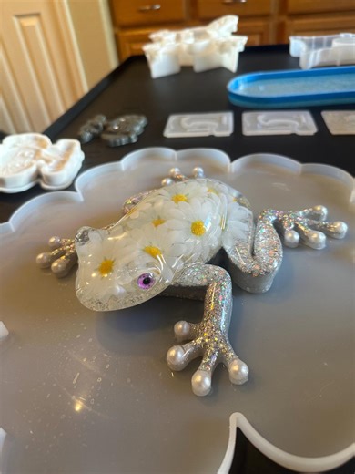 Extra Large Resin/epoxy Frog - Etsy