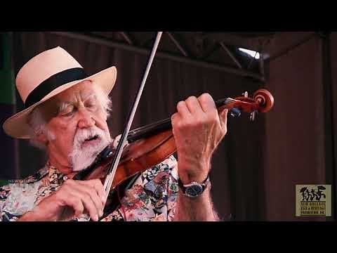 Beau Soleil avec Michael Doucet - Full Set - Live from the 2021 Cajun Zydeco Festival
