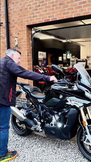 BMW S1000XR Akrapovic Exhaust Sounds