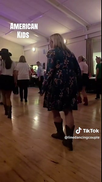 American Kids. My absolute favourite dance. #linedancing #country #countrymusic #dance #dancefloor At Rowdy’s Dance Ranch.