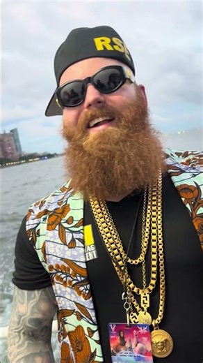 Franky Styles Admires The NYC Skyline From The Yacht