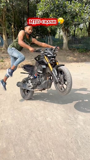 1.4M views · 31K reactions | MT15 crash 沈 #mt15 #trendingreels #virelvideo #Official #rider #shorts #crash #stunt Rajab Stunt | Rajab Stunt | Facebook
