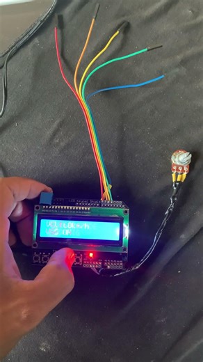 Injetor de sinais simulando Velocidade e RPM #arduino uno com display Shild com teclas de navegação