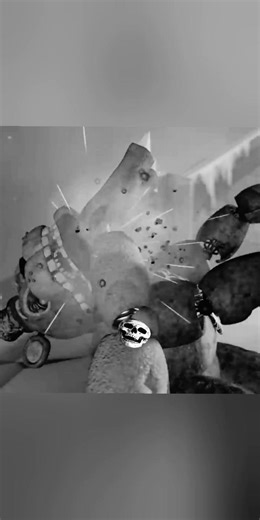 The animatronics are watching… 👀🤖🔥#fnaf #edit #fnafedit #freddyfazbear #horror