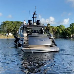 Ring Around the *Pershing* 🌀 📸: denison_ superyachts (IG) “THE WOLF, the full beast mode 2019 @pershingyacht 9X🔥🔥🔥” Follow Denison Yachting for more! #denisonyachting #yacht #pershing | Denison Yachting