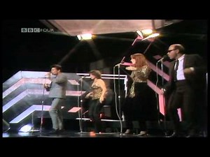 Manhattan Transfer: "Where Did Our Love Go?" (UK, 1978)