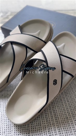 Crossover slippers na favorite ko ngayon! New purchased from Michaela! Ganda no? #fyp #richtitaoutfit #slippers #crossover
