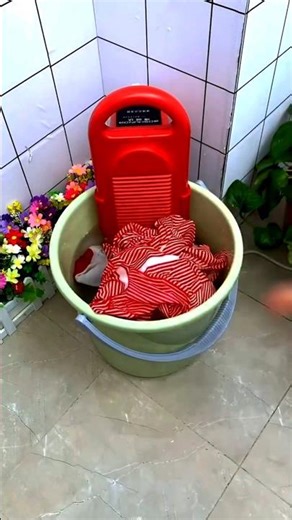 how to use bucket washing machine ???