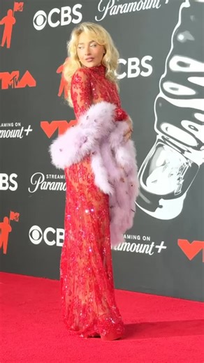 I’m calling @sabrinacarpenter my #VMAs Best Friend ♥️🤝 Catch her performance, tonight at 8p ET on @CBStv & @ParamountPlus! | MTV