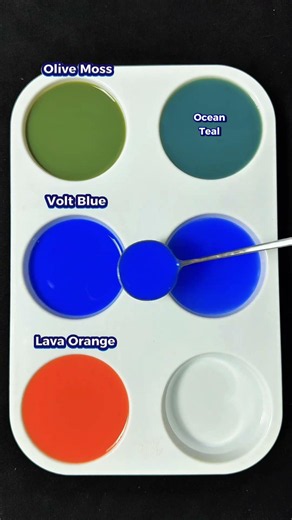 Olive Moss + Volt Blue + Lava Orange #mixingcolors #mixing