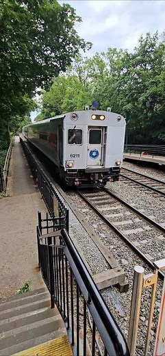 Metro North #6211 Leads The 4:20PM Train Into Metro North's Cold Spring Station!