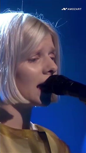 Runaway 🌙✨ | AURORA Live | Magical Vibes 🎶#AURORA #Runaway #LivePerformance