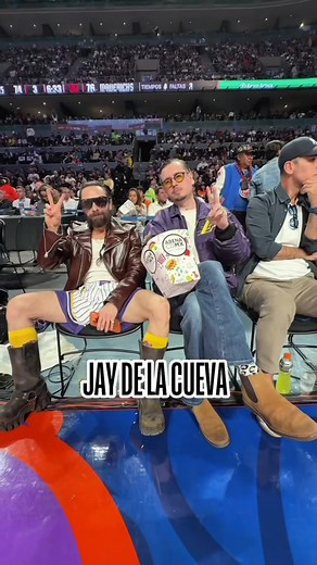 2.3M views · 16K reactions | Celebrities from Mexico City! 朗 The stars taking in the 2025 NBA Mexico City Game presented by Michelob ULTRA! | NBA | Facebook