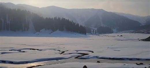 Fresh Snowfall Shuts Srinagar–Leh Highway Temporarily