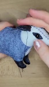 A new monthly collection means a brand new addition to our felt stuffie catalog! We’re so excited to introduce you to this handsome little Felt Possum. This marsupial cutie is a perfect end-0f-summer craft to usher in all things fall. Shorter days, cooler nights, and a whole new season of adorable animals await! https://liagriffith.com/felt-possum-stuffie/ | Lia Griffith - Handcraft Your Life