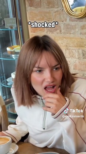 Nessun Dorma Piano Prank in Berlin Café Surprise Reaction