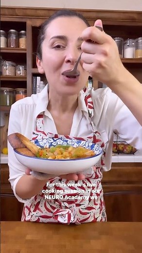 Soul-Warming Delight: Cabbage and Black Eyed Peas Soup 🥣🥣