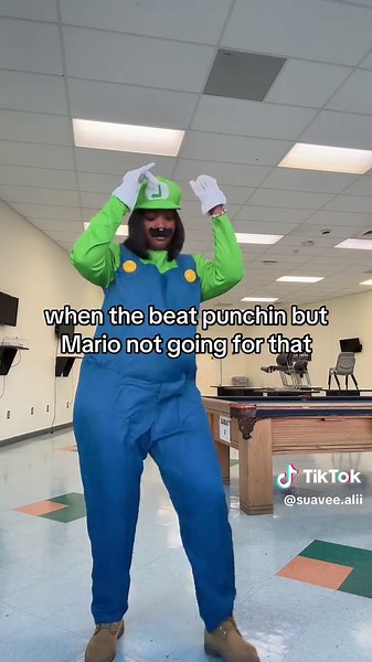 Luigi's Whammy Dance Challenge for Halloween