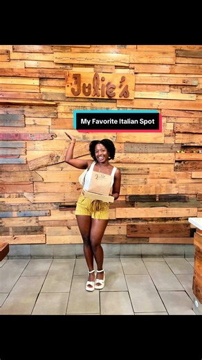 Julie Goes Green - Some of the best Italian food in Los Angeles 🔥 The Fiesty Buffalo Cauliflower pizza is my favvvvv 😍 #pizza #italian #italianfood #losangeles #ayanataylor