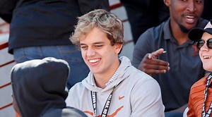 Surprising "New Leader" Emerges In The Arch Manning Recruitment Race