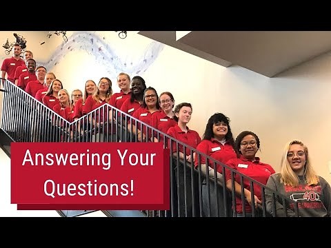 BSU Tour Guides Answer Frequently Asked Questions | Bridgewater State University