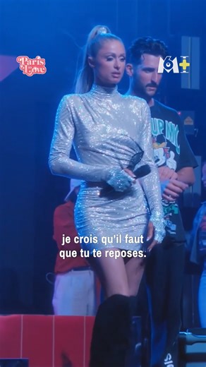 "J'ai le dos en miettes" 😣 Paris Hilton lutte pour enchaîner les répétitions alors que son mal de dos ne fait qu’empirer 😰 "Paris In Love", disponible en streaming sur M6 | M6