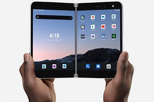 Microsoft Surface Duo Said to Get Android 11 Before End of Year