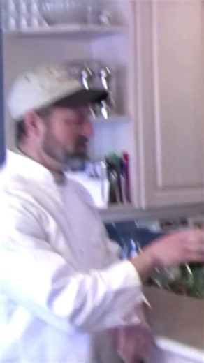 How to clean smelt for frying: Step-by-step smelt fish cleaning tutorial