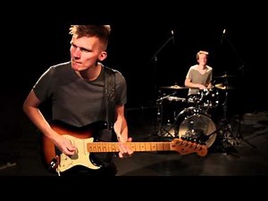 Cissy Strut Cover By Peter Torrington, Simon Treasure & Adam Walton