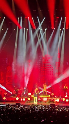 Duran Duran - Notorious (live @ Sofia)