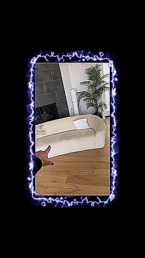 Ariel (@ari_jls)’s videos with som original - Ariel