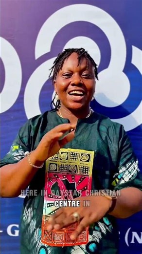 Join the Sign Language Basic School and learn how to connect & communicate more inclusively.