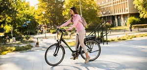 E-Bike: Individuelle Beschleunigung dank Software-Update – dieser Hersteller macht es möglich