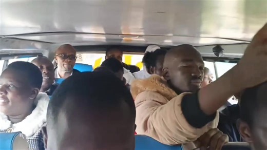 📹 Humble Kitutu Masaba MP Clive Gisairo spotted in A Matatu from Kisii to Keumbu | Gusii Digital News
