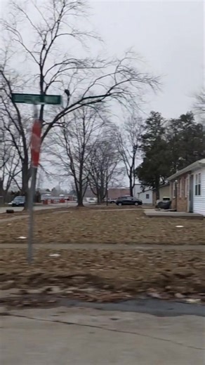 I Don't Own The Rights To This Music. As We Embrace This New Year Of 2026🎉🎊🎉 Let's Apply The Sentiment Of This Song By L.T.D From The Year 1976🎤🎧🎶🎶🔥❤️🔥❤️🔥❤️🕊️ | Ebony M Shackelford Sr.