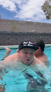 Sera que así son las clases de natación | Aventuras de toro loco