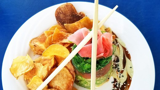 Stuart waterfront restaurants serve Florida seafood in casual or elegant settings