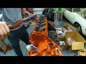 Big Block Mopar: Water pump, Oil Pump, Fuel Pump, and Heads installed!