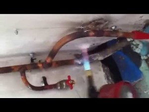 Voir un Pro faire une Soudure Cuivre Plomb