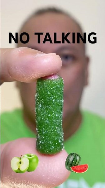 👂ASMR SWEETISH CANDY SOUR CANDY MIX (SWEDEN) APPLE-WATERMELON CREAM FILLING EATING SOUNDS👂#shorts