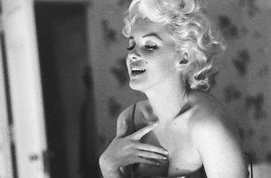 gallery-celebrating-100-years-of-chanel-n5-the-first-perfume-to-ever-be ...