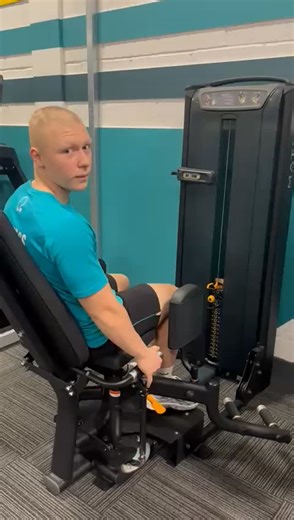 PureGym Clacton-on-Sea on Instagram: "Ever wondered if you’re using this machine correctly? 🤔 This tutorial covers setup, posture, and tempo on the hip abductor/adductor machine so you can train with confidence and purpose 🔥 Save this for your next gym session!💙 #PureGym #Clacton #Everybodywelcome"