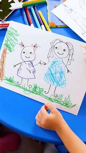 It's easy to make your own googley eyes! | 5-Minute Recycle