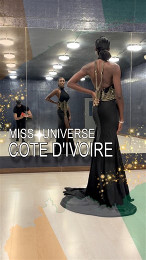 DOUG-CATWALK-PASSARELA👑 | Since Olivia @olivia.yace started her runway classes with me, we hadn't posted any videos of the classes. Here's a part of what we did in... | Instagram