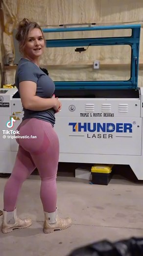 Dirty Dog Farm on Instagram: "The Lowline Angus is a modern breed of smaller statured, polled (without horns) cattle. It was the result of a selective breeding experiment using black Aberdeen Angus cattle at the Agricultural Research Centre of the Department of Agriculture of New South Wales. It is among the smallest breeds of cattle, but is not a dwarf breed. They adapt well to varying climatic conditions. Cows calve easily and provide plenty of milk to their young. Their carcasses on average h