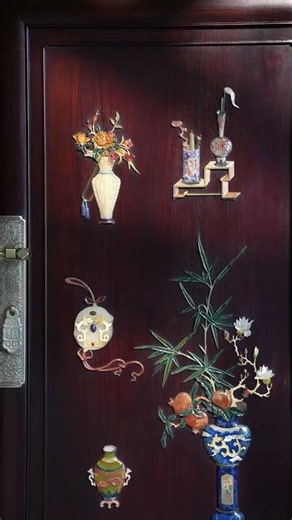 Exquisite Chinese Cabinet with Inlaid Art: A Masterpiece! #ChineseAntiquities #shortvideo