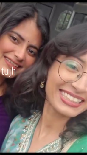 P♡reads&clicks (bds)🦷⚕️ on Instagram: "Comment your favourite emoji for "Template" Follow these simple steps to create video properly Inspo @vn_templates_codes 1-take screenshot of a QR 2-open VN application 3-click on scanner icon (at upper right side) 4-click on gallery icon (at upper right side) 5-select the screenshot 6-then click on use template 7-select your clips and click on next button 8-Now click on clips (square icon) 9-then click on crop to adjust clip according to your size 10-expo