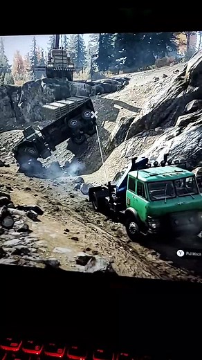 Multi-player in this game makes it way easier, kinda cool to have guys come together and help each other out 🚛 #snowrunner #4x4 #offroad #mud #tow