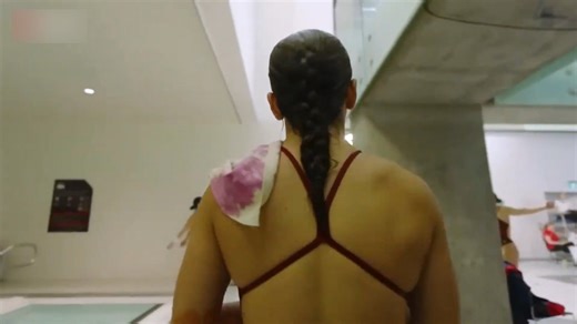 埃拉·林赛 完美1米跳水精彩瞬间